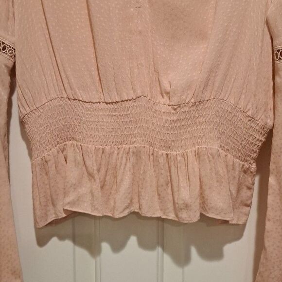 New Express Banded & Flare Long Sleeve Blouse Rose-Colored Size Medium - Picture 2 of 12